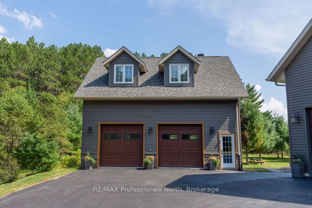 Additional image 3 of 427 Skyhills Road, Huntsville, ON, P1H 2N5
