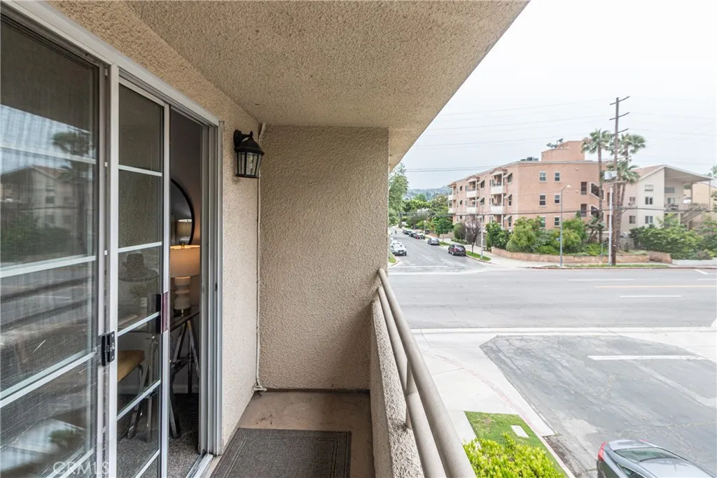 Additional image 29 of 11485 Moorpark Street Unit 15, Studio City, CA 91602
