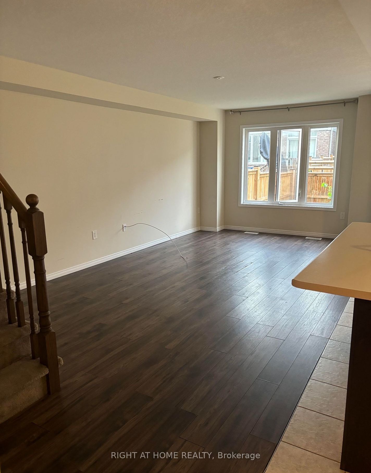7761 White Pine Crescent, Niagara Falls, ON, L2H 3R4 photo 3