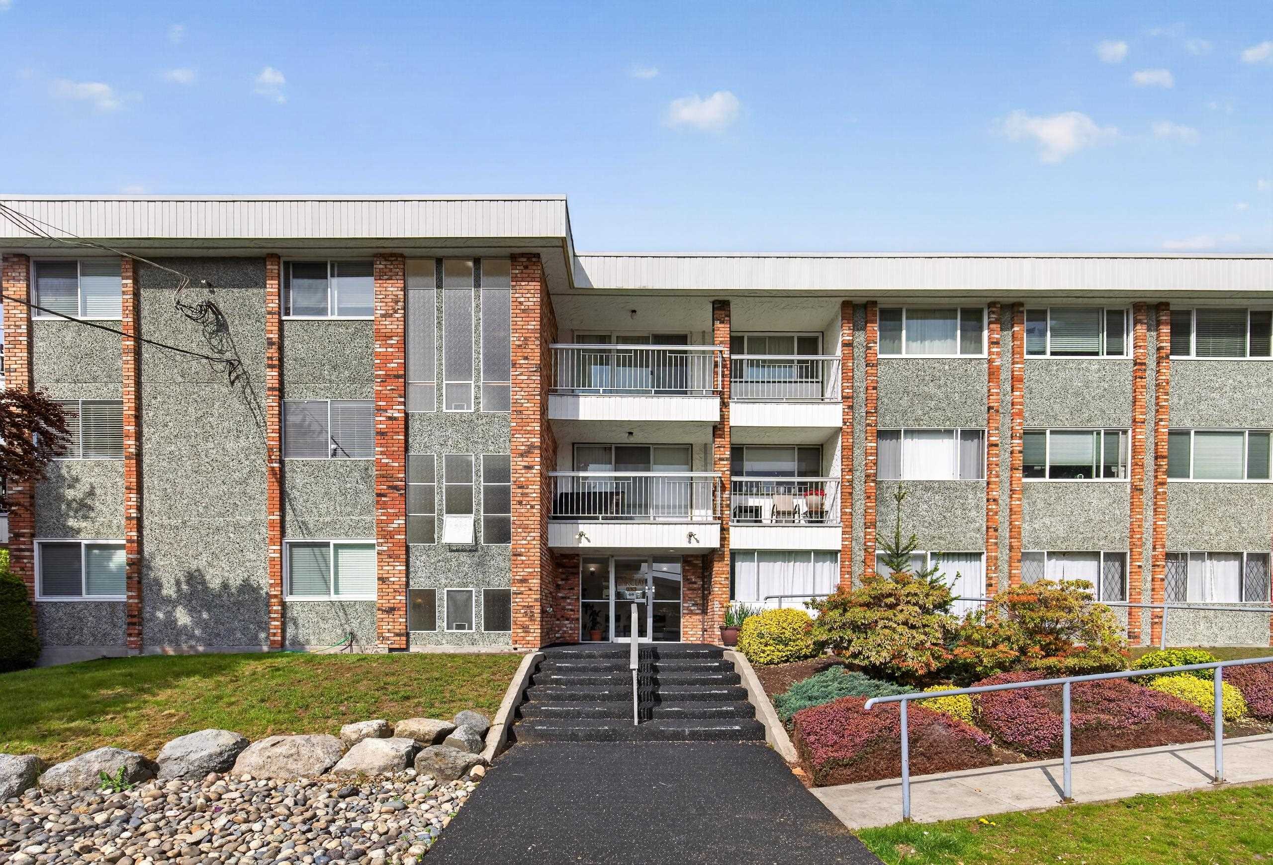 202-1331 Fir Street, White Rock, BC, V4B 4B3