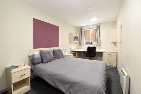 Calgary Street, Glasgow G4, Studio to rent