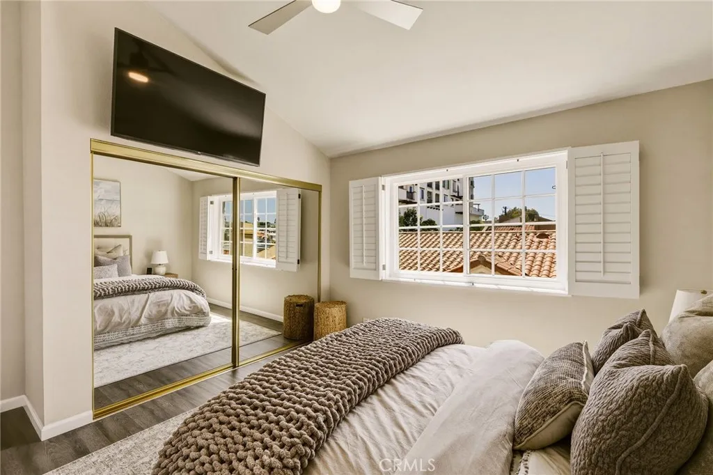 Additional image 121 of 2010 Mathews Avenue Unit C, Redondo Beach, CA 90278