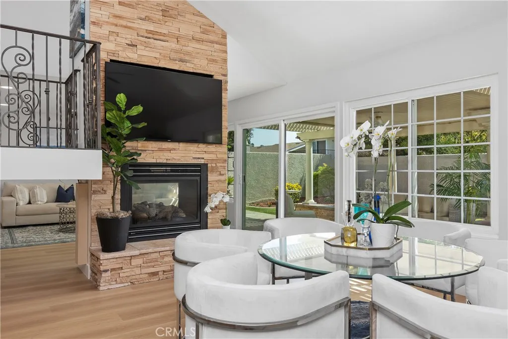 Additional image 11 of 31 Columbus, Irvine, CA 92620