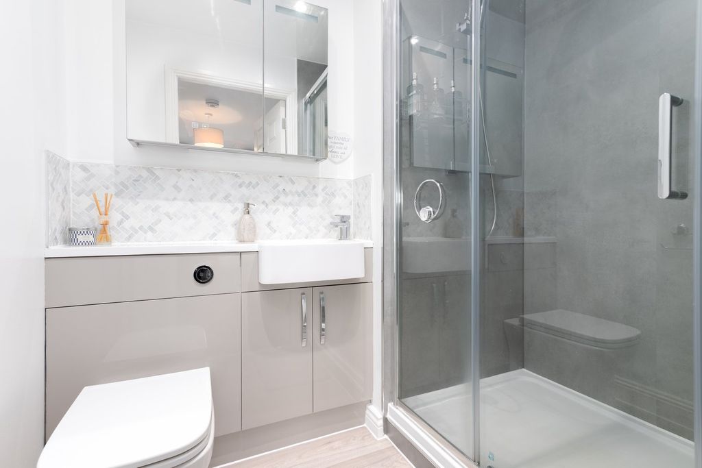 Additional image 14 of 2 bed flat for saleCrowe Place, Laurieston, Falkirk FK2