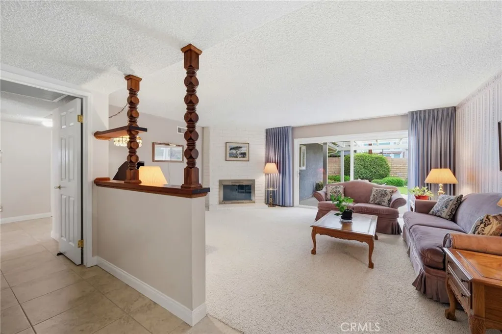 Additional image 4 of 10400 Hanna Avenue, Chatsworth, CA 91311