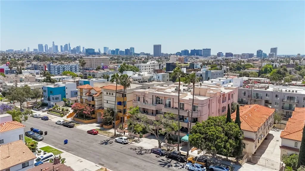 Additional image 29 of 4830 Elmwood Avenue Unit 302, Los Angeles, CA 90004