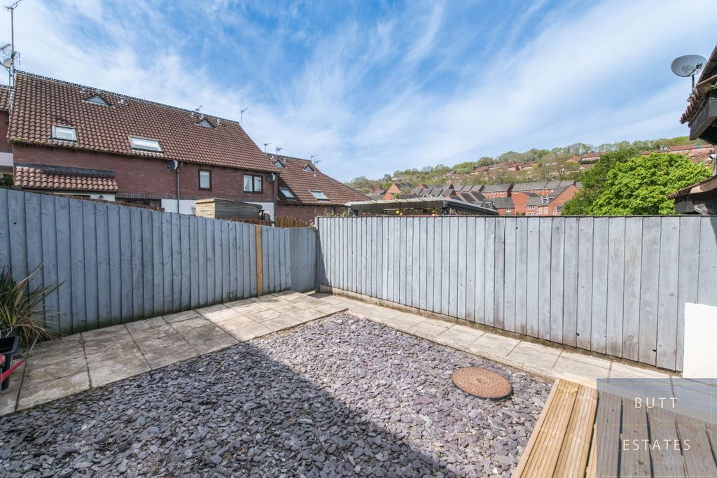 Additional image 8 of 2 bed terraced house for saleHolne Court, Exeter EX4