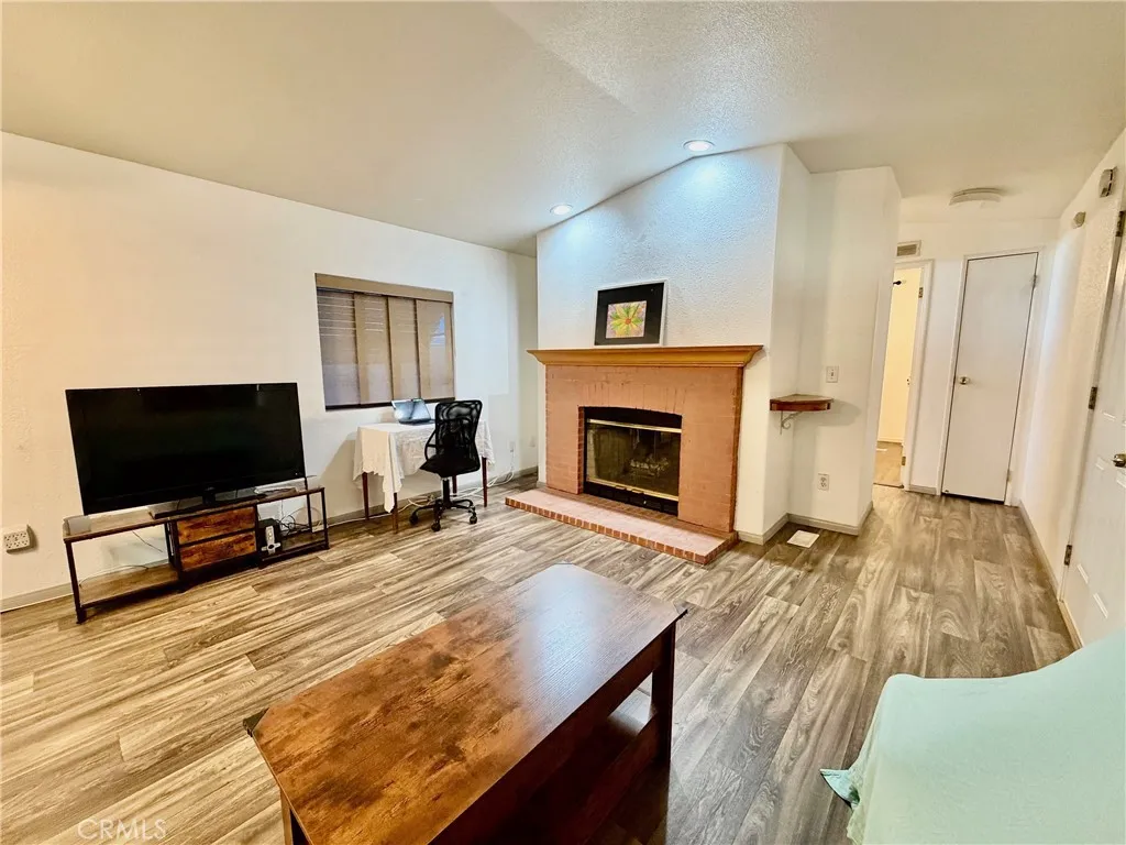 Additional image 46 of 1203 W 6th St Unit 9, Corona, CA 92882