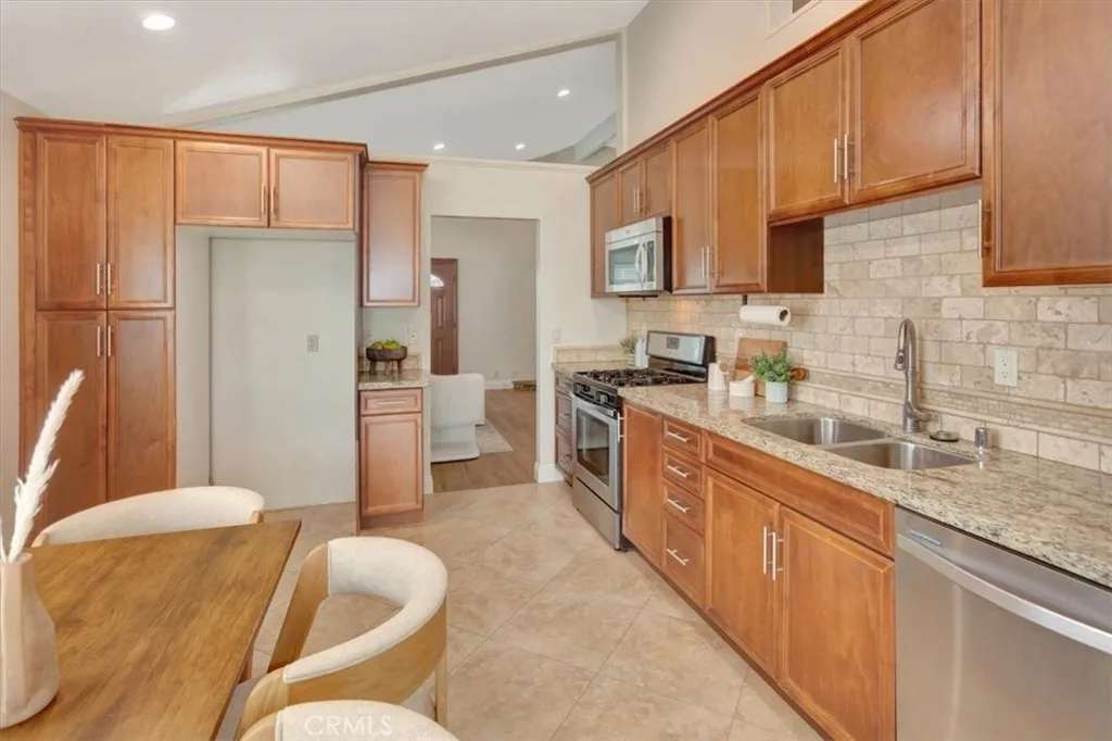 Additional image 7 of 27651 Soltero, Mission Viejo, CA 92691