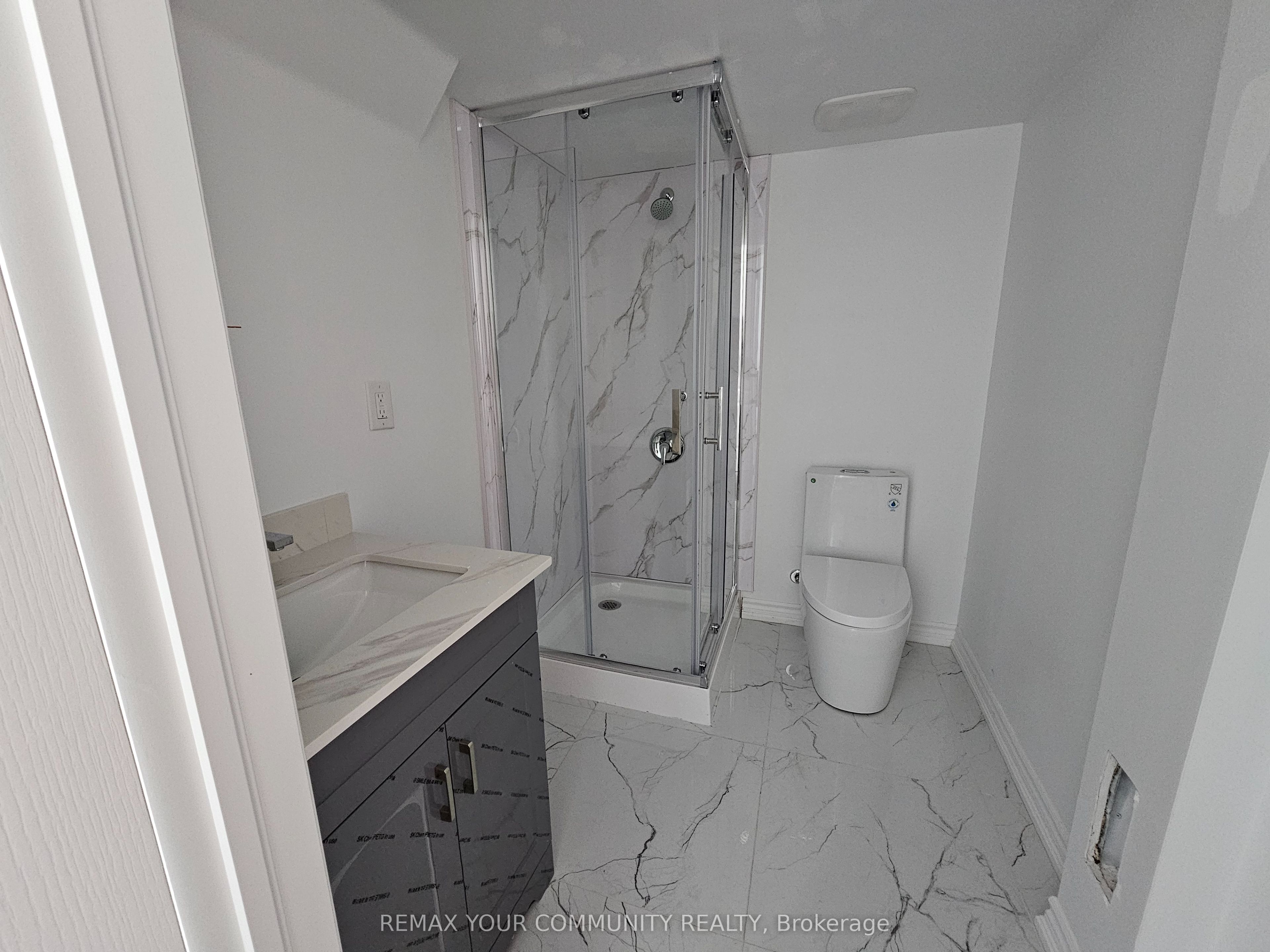 Additional image 6 of BSMT-226 Miyako Court, Oshawa, ON, L1L 0R7