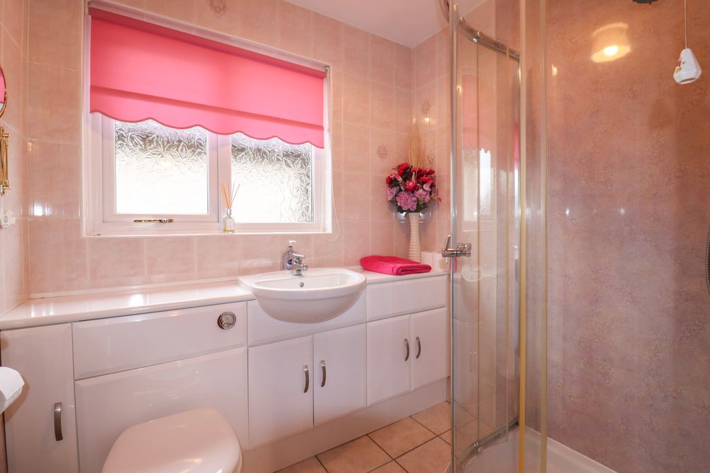 Additional image 13 of 2 bed detached bungalow for sale17 Rounall Avenue, Dalbeattie DG5