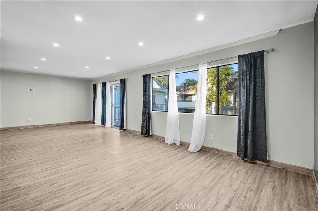 Additional image 14 of 972 E California Blvd Unit 304, Pasadena, CA 91106