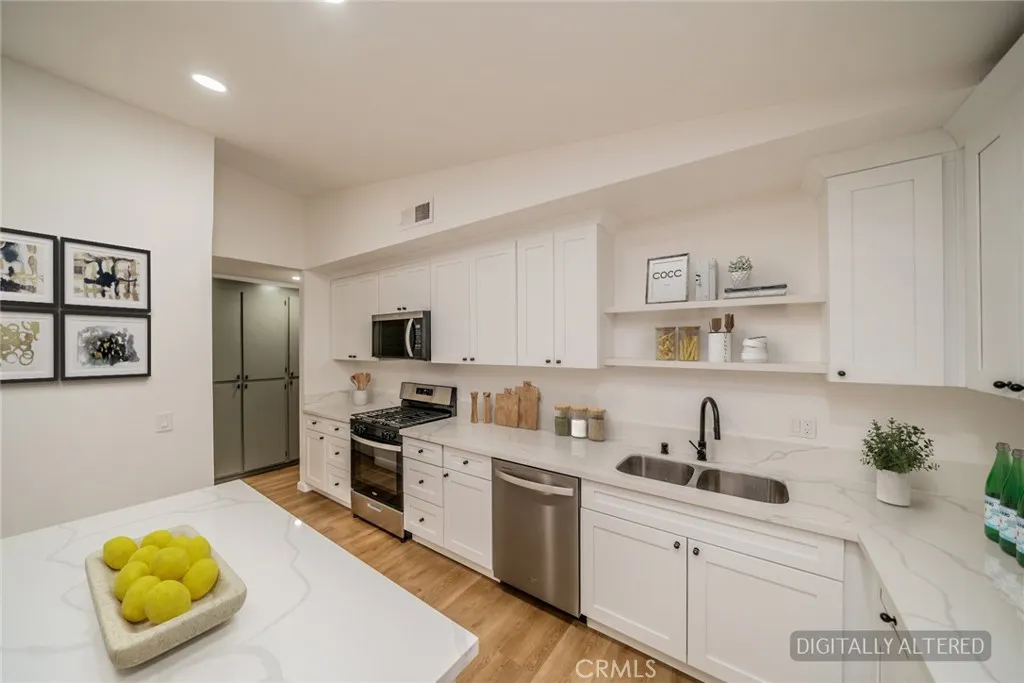 Additional image 48 of 555 N Chestnut Ave, Rialto, CA 92376