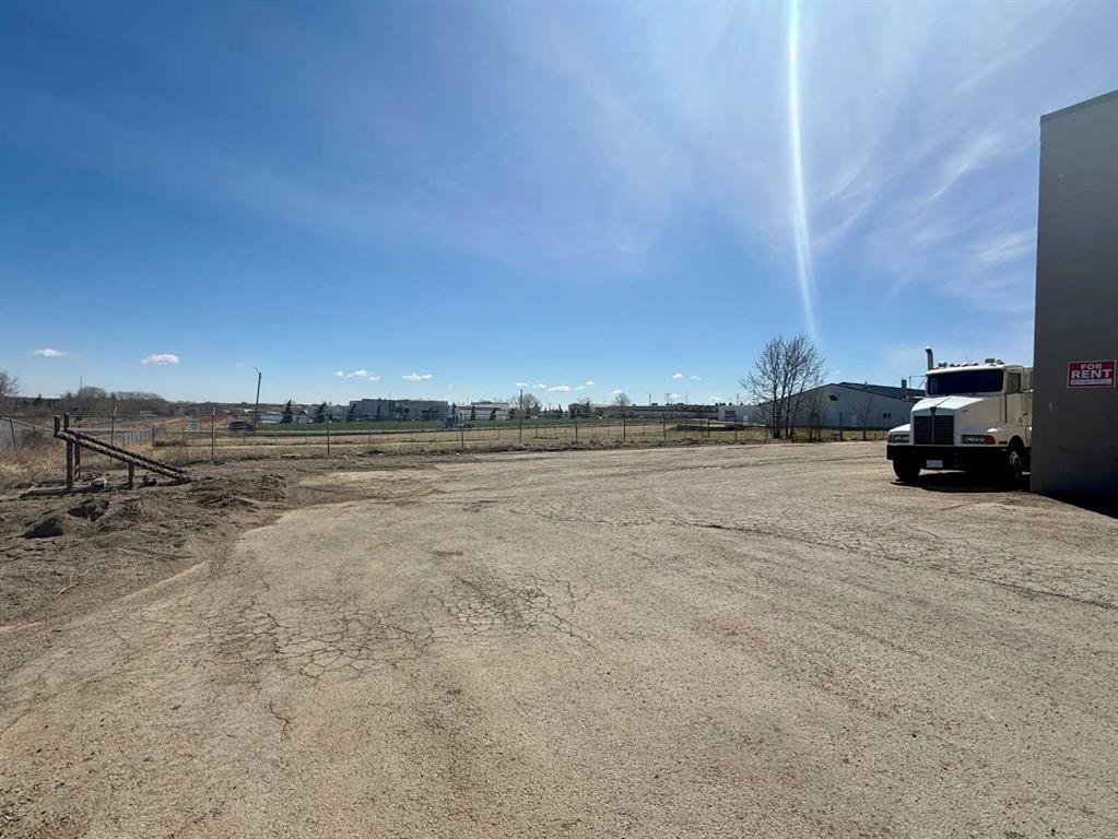 Additional image 5 of 5D-5112 47 Avenue, Innisfail, AB, T4G 1P5