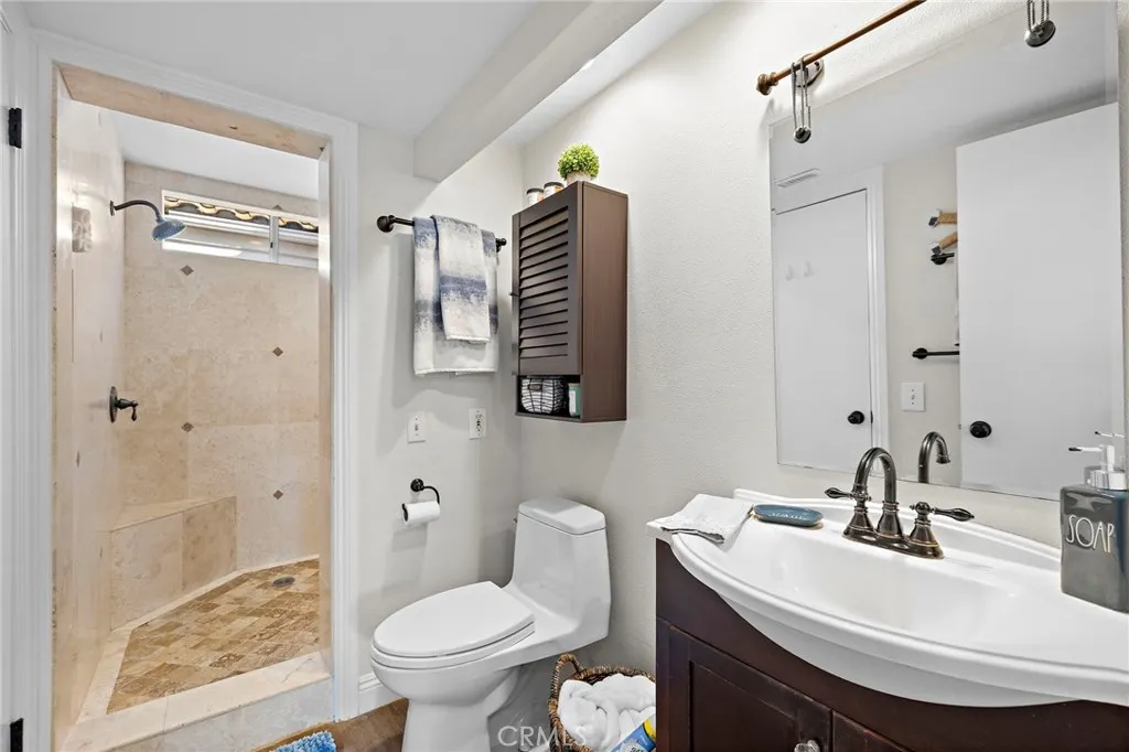 Additional image 56 of 13 Brisa del Lago, Rancho Santa Margarita, CA 92688