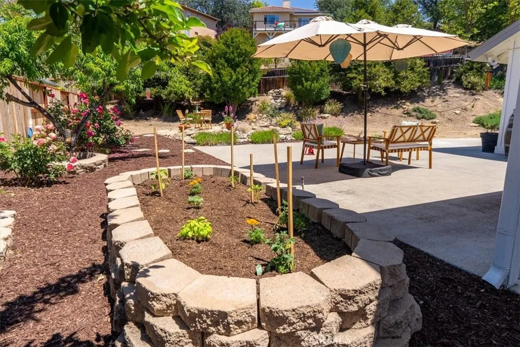 Additional image 39 of 207 Navajo Street, Paso Robles, CA 93446