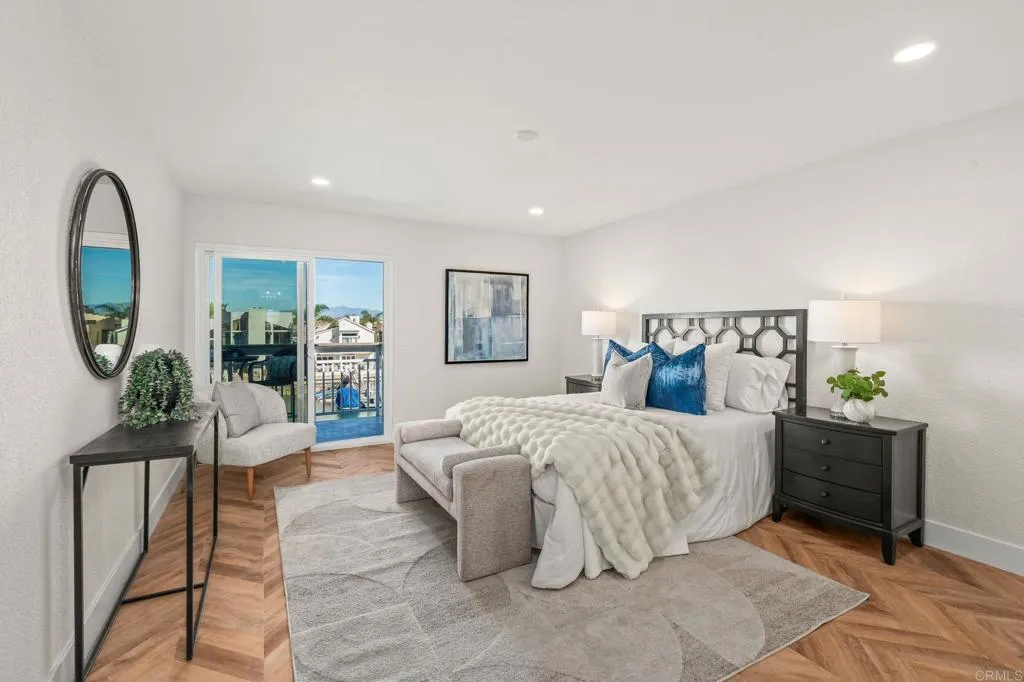 Additional image 89 of 90 Montego Court, Coronado, CA 92118
