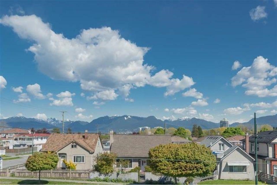 Additional image 2 of 2208 41st Avenue E, Vancouver, BC, V5P 1L6