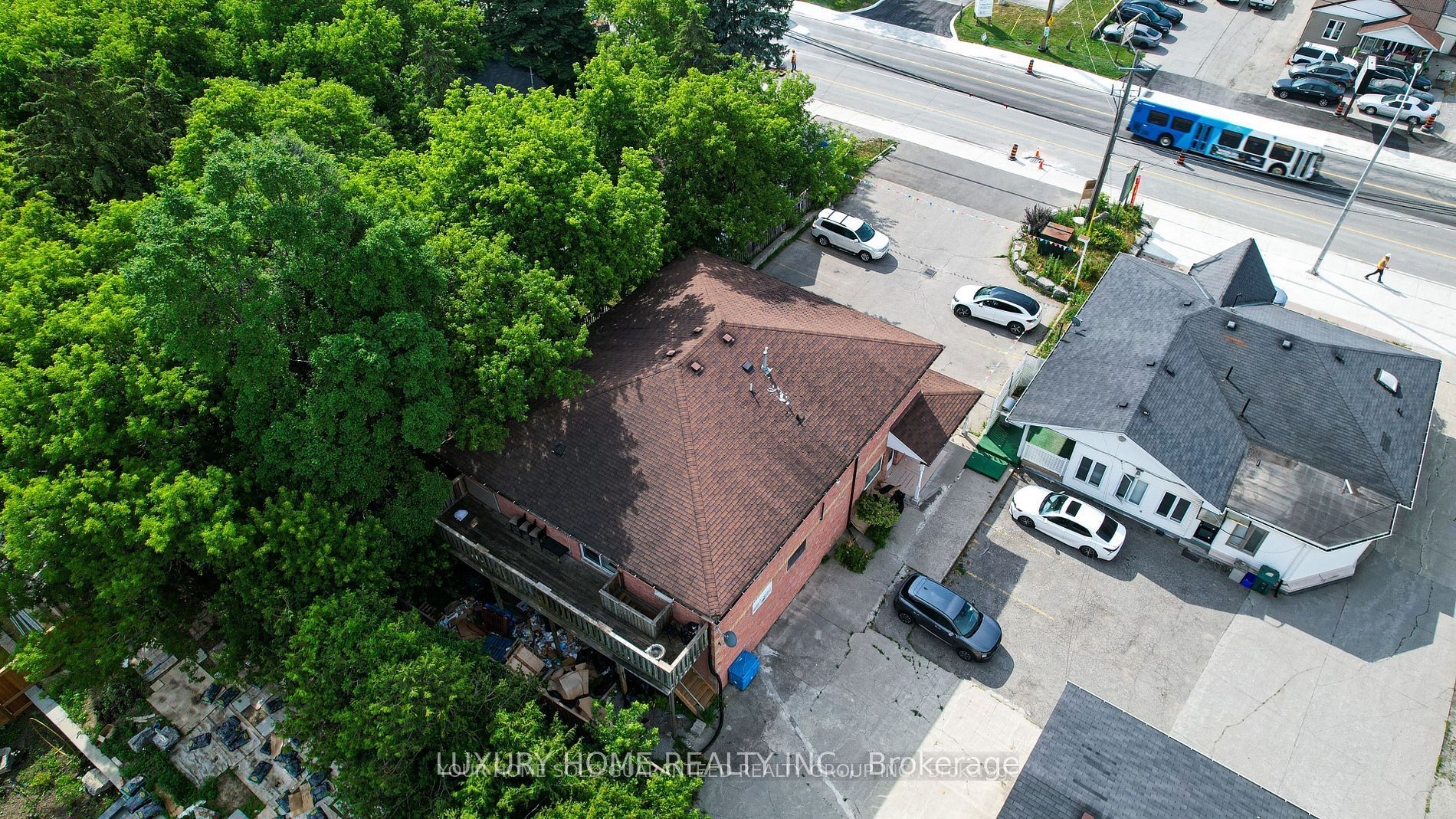 Additional image 2 of MAIN FLOOR O-186 King Road, Richmond Hill, ON, L4E 2W1