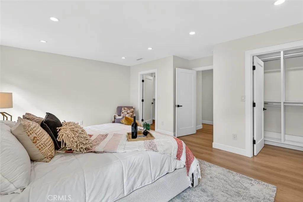 Additional image 92 of 17064 Escalon Drive, Encino, CA 91436