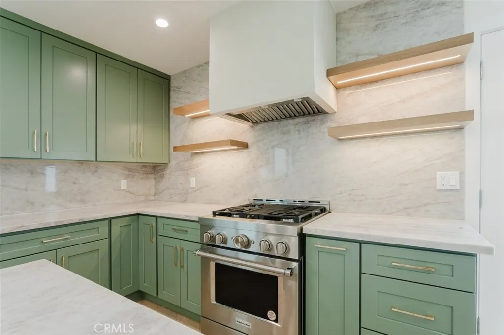 Additional image 47 of 941 Sherlock Drive, Burbank, CA 91501