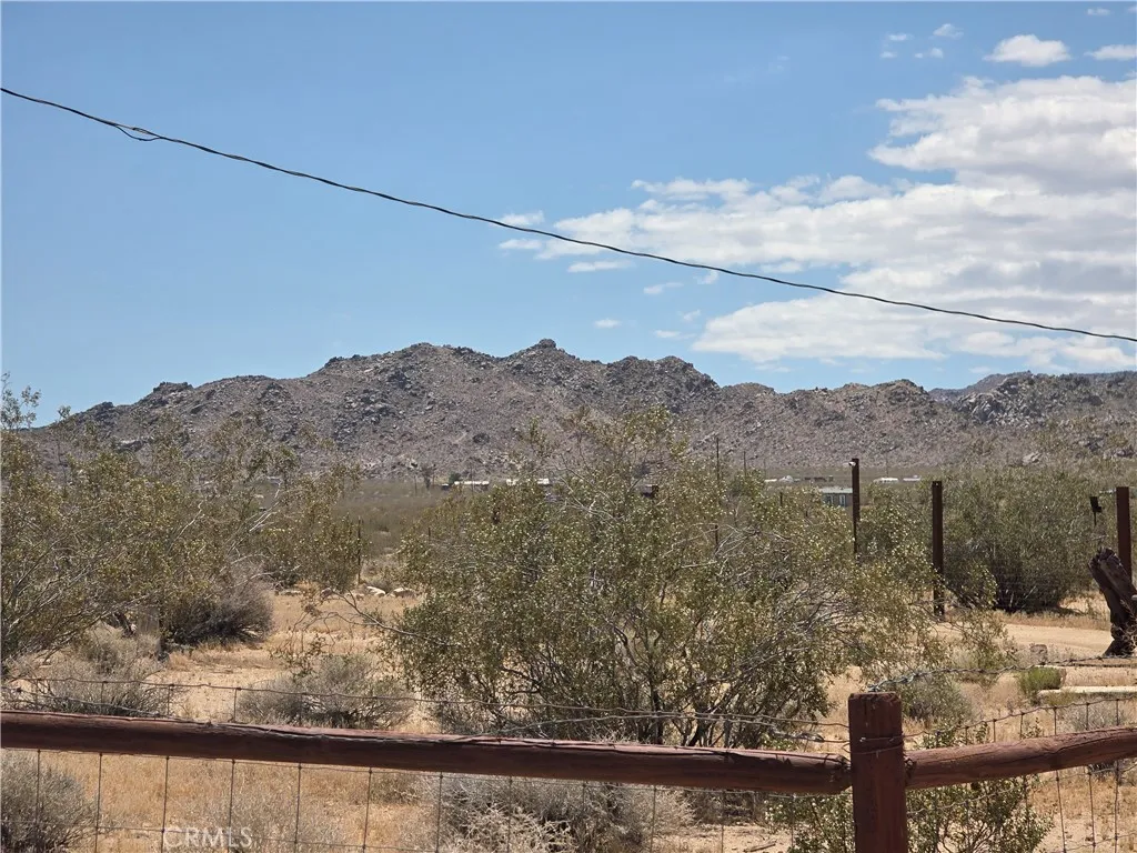Additional image 23 of 51033 Joshua Tree Rd, Johnson Valley, CA 92285