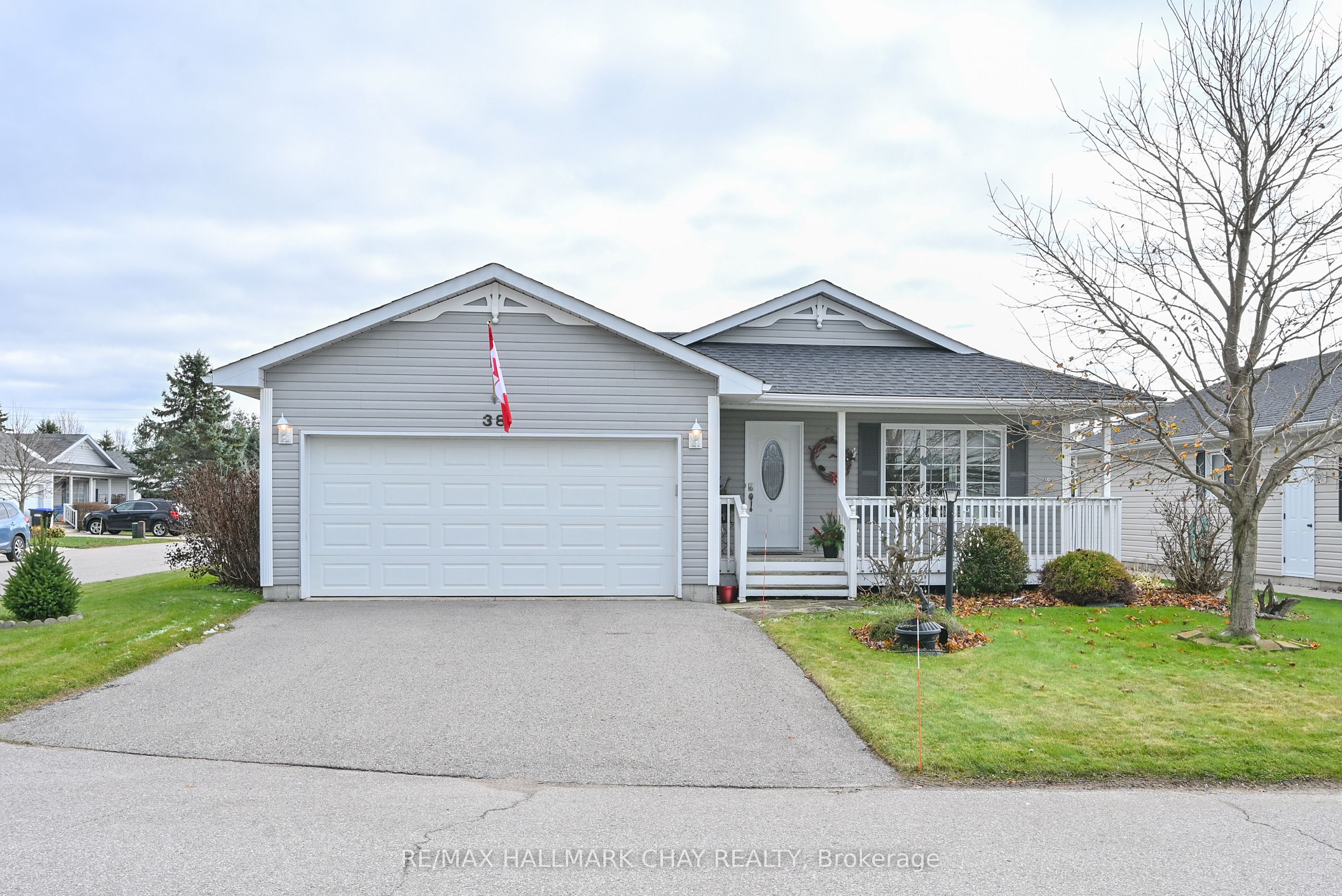 38 Kentucky Avenue, Wasaga Beach, ON, L9Z 3A8