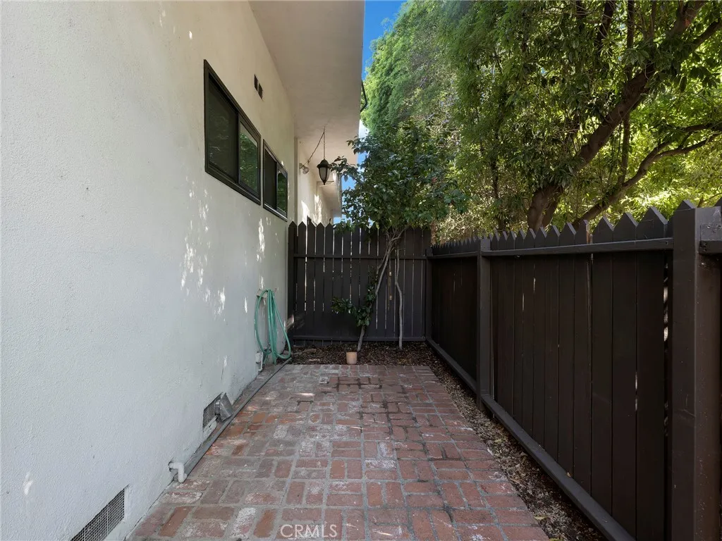 Additional image 28 of 12803 Bloomfield St Unit 2, Studio City, CA 91604