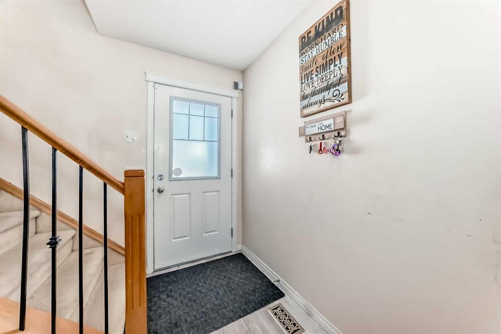 Additional image 5 of 151 Covepark Green NE, Calgary, AB, T3K 6L2
