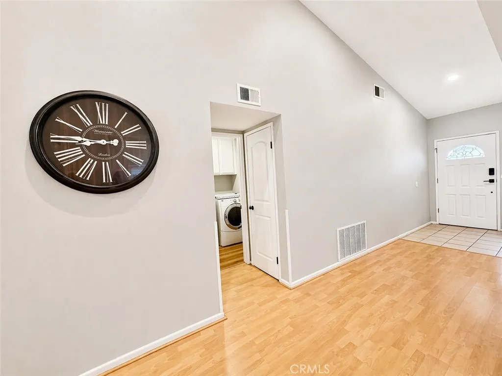 Additional image 4 of 21100 Vintage St, Chatsworth, CA 91311