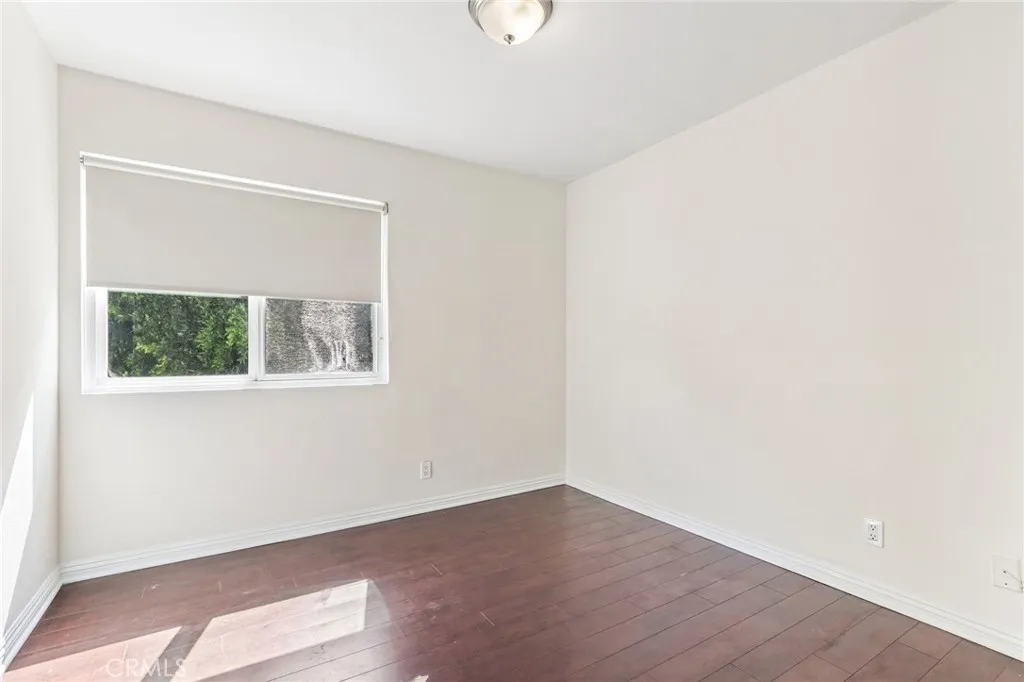 Additional image 10 of 10636 Woodley Ave Unit 43, Granada Hills, CA 91344