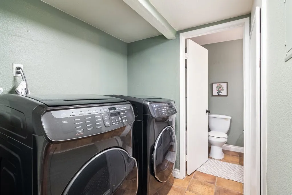 Additional image 21 of 379 N Melrose Dr Unit E, Vista, CA 92083