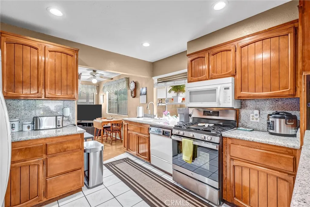 Additional image 41 of 17918 Pires Avenue, Cerritos, CA 90703