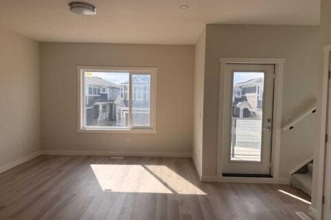 Additional image 8 of 325 Red Sky Terrace NE, Calgary, AB, T3N 2M3