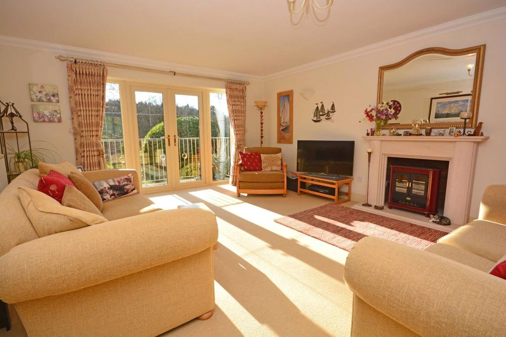 Additional image 2 of 4 bed country house for saleCrampmoor Lane, Crampmoor, Romsey, Hampshire SO51