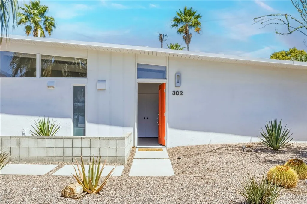 Additional image 4 of 302 E Racquet Club Drive, Palm Springs, CA 92262
