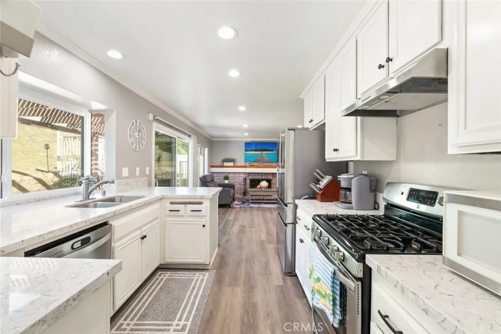 Additional image 56 of 974 Nottingham Dr, Corona, CA 92880