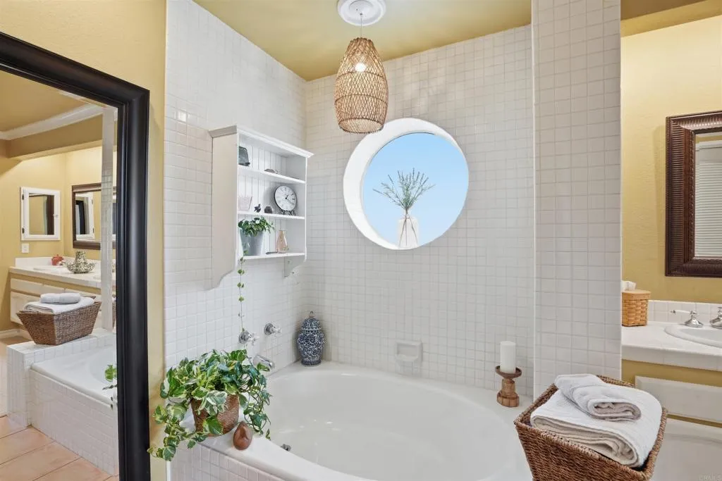 Additional image 60 of 1051 Freedom Court, Del Mar, CA 92014