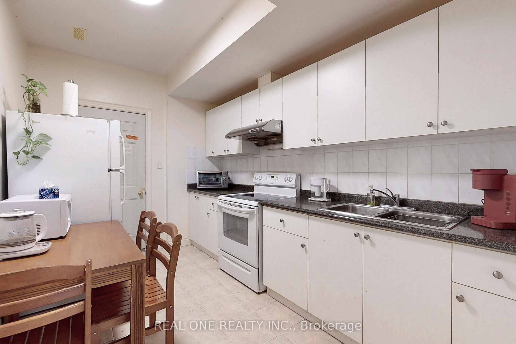 Additional image 4 of 75 Green Meadows Circle, Toronto, ON, M2J 5G6