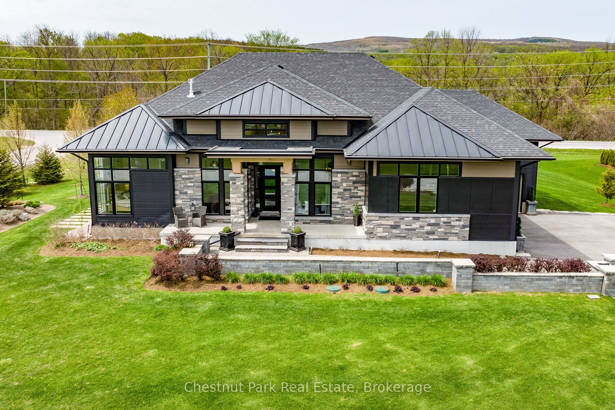 1 Windrose Valley Boulevard, Clearview, ON, L9Y 0K2