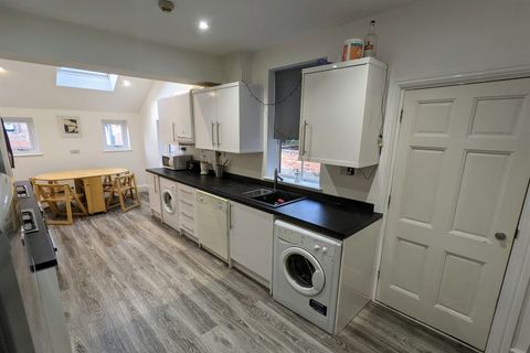 Derby Road NG7