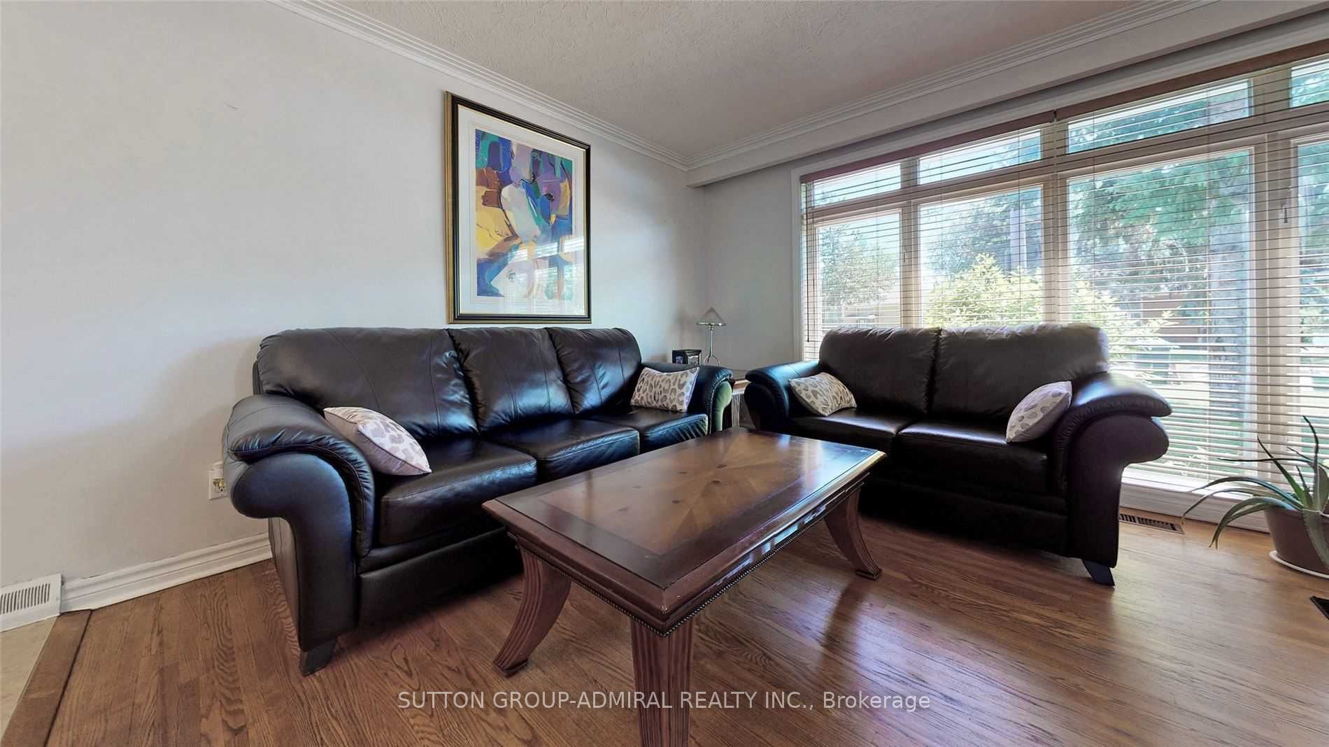 Additional image 3 of 182 Reiner Road, Toronto, ON, M3H 2L9