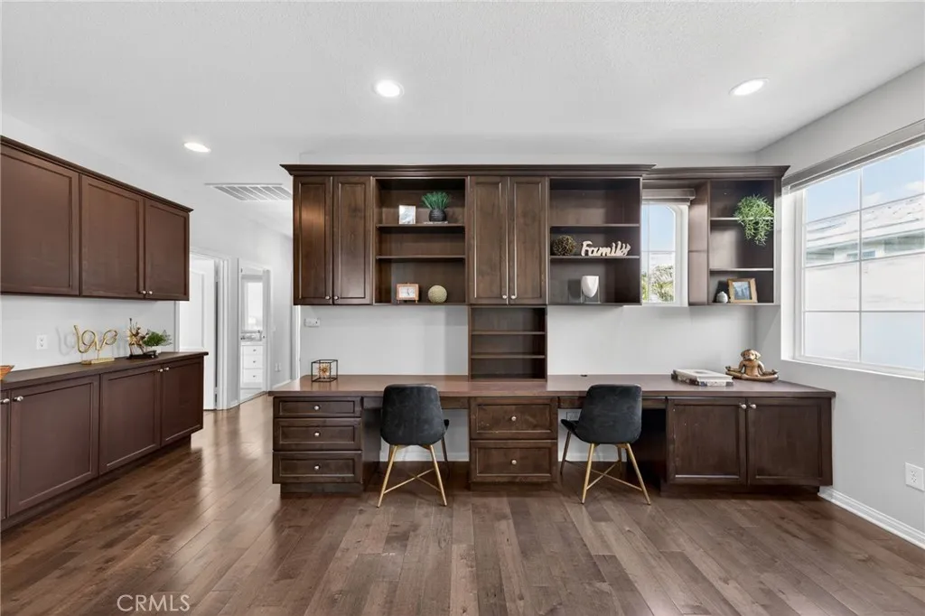 Additional image 97 of 20800 Campania Ln, Porter Ranch, CA 91326