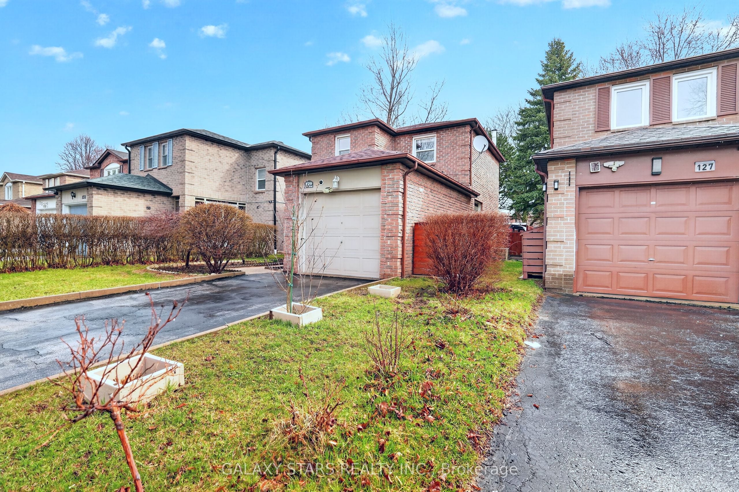 Additional image 2 of 129 Radford Drive, Ajax, ON, L1T 2C3