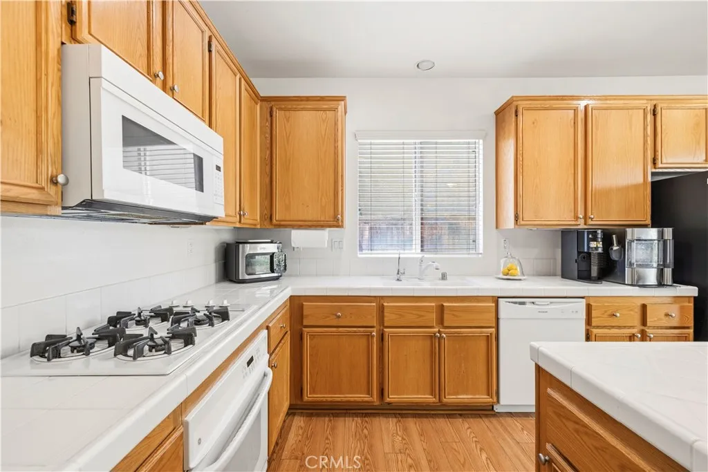 Additional image 76 of 28637 Placerview Trail, Saugus, CA 91390