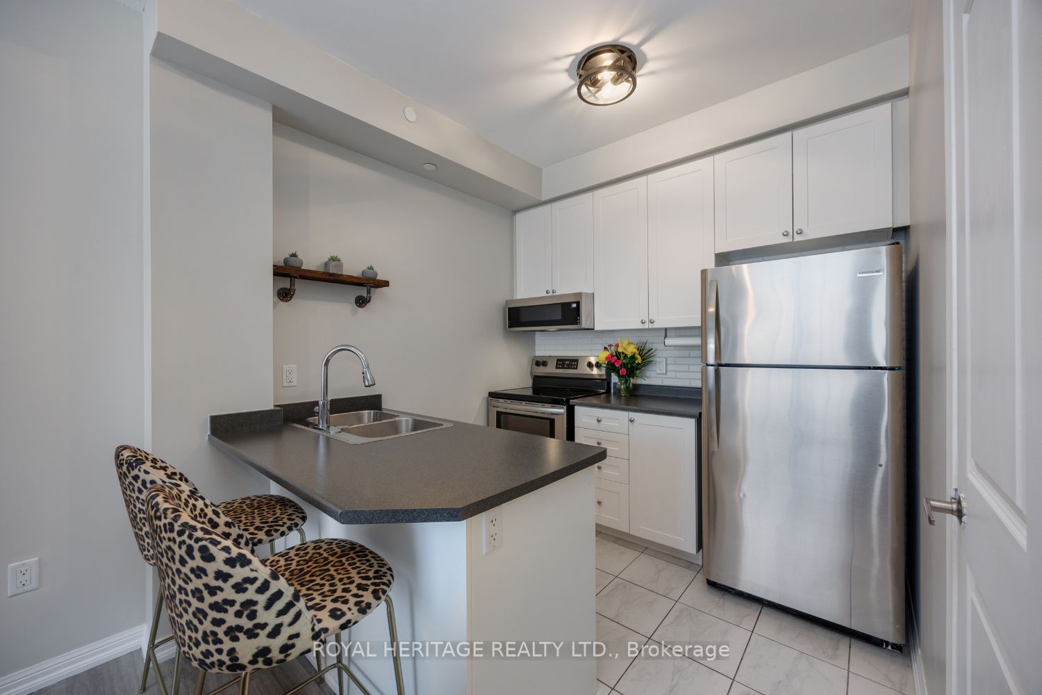 Additional image 6 of 220-80 Aspen Springs Drive, Clarington, ON, L1C 0V4