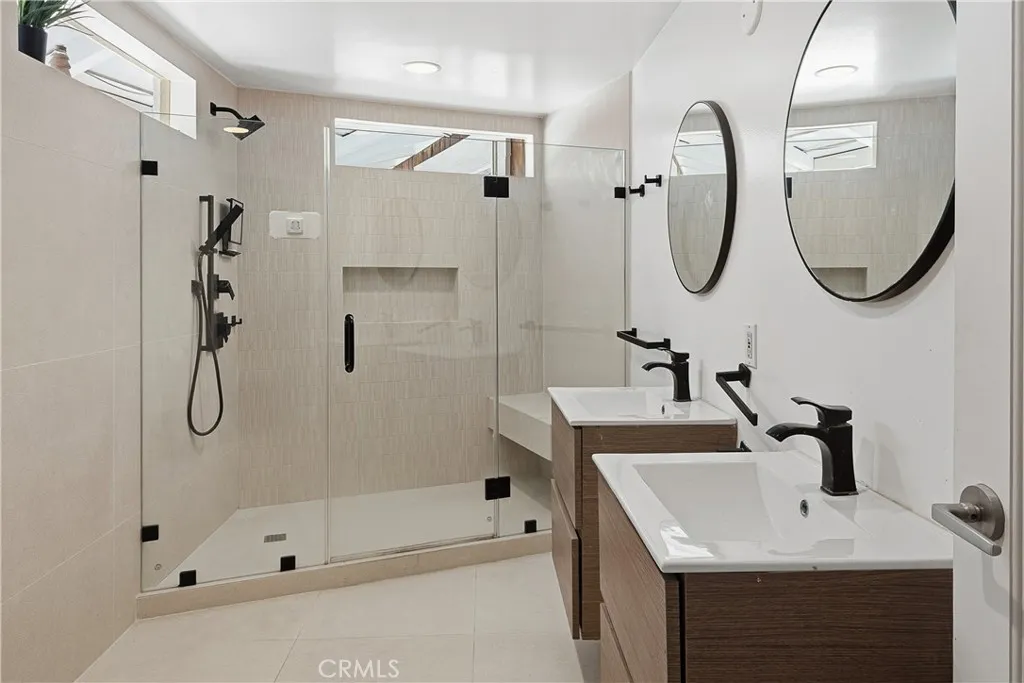 Additional image 46 of 4173 Regal Oak Dr, Encino, CA 91436