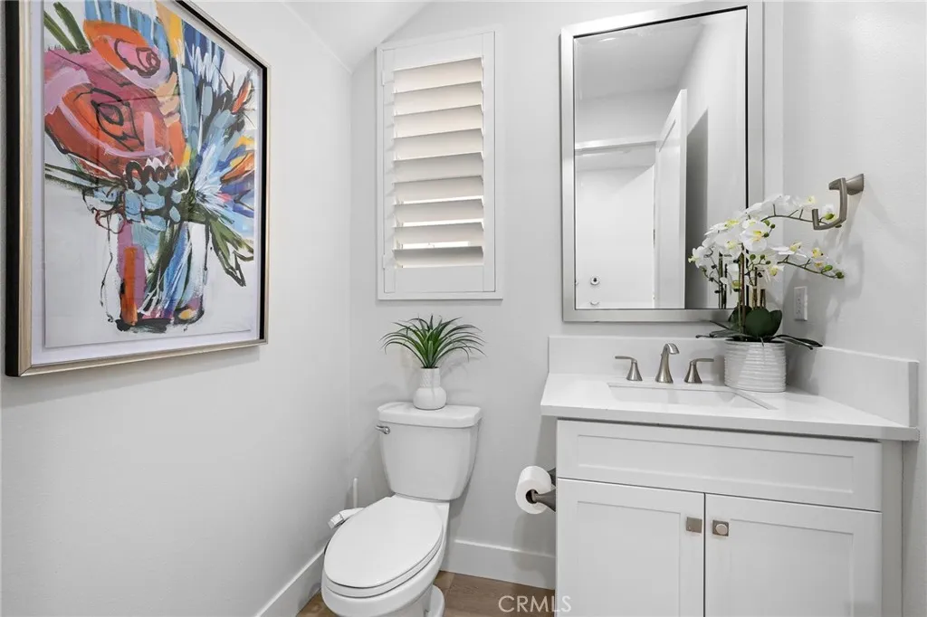 Additional image 71 of 53 Lunar, Irvine, CA 92618