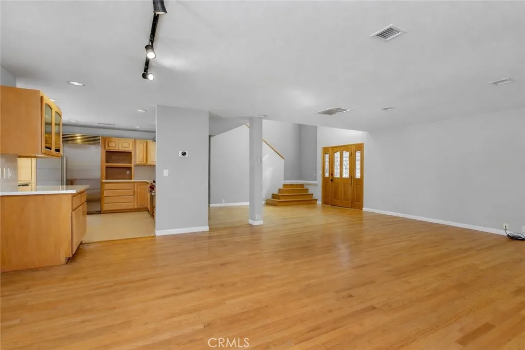 Additional image 34 of 8418 Belford Avenue, Los Angeles, CA 90045