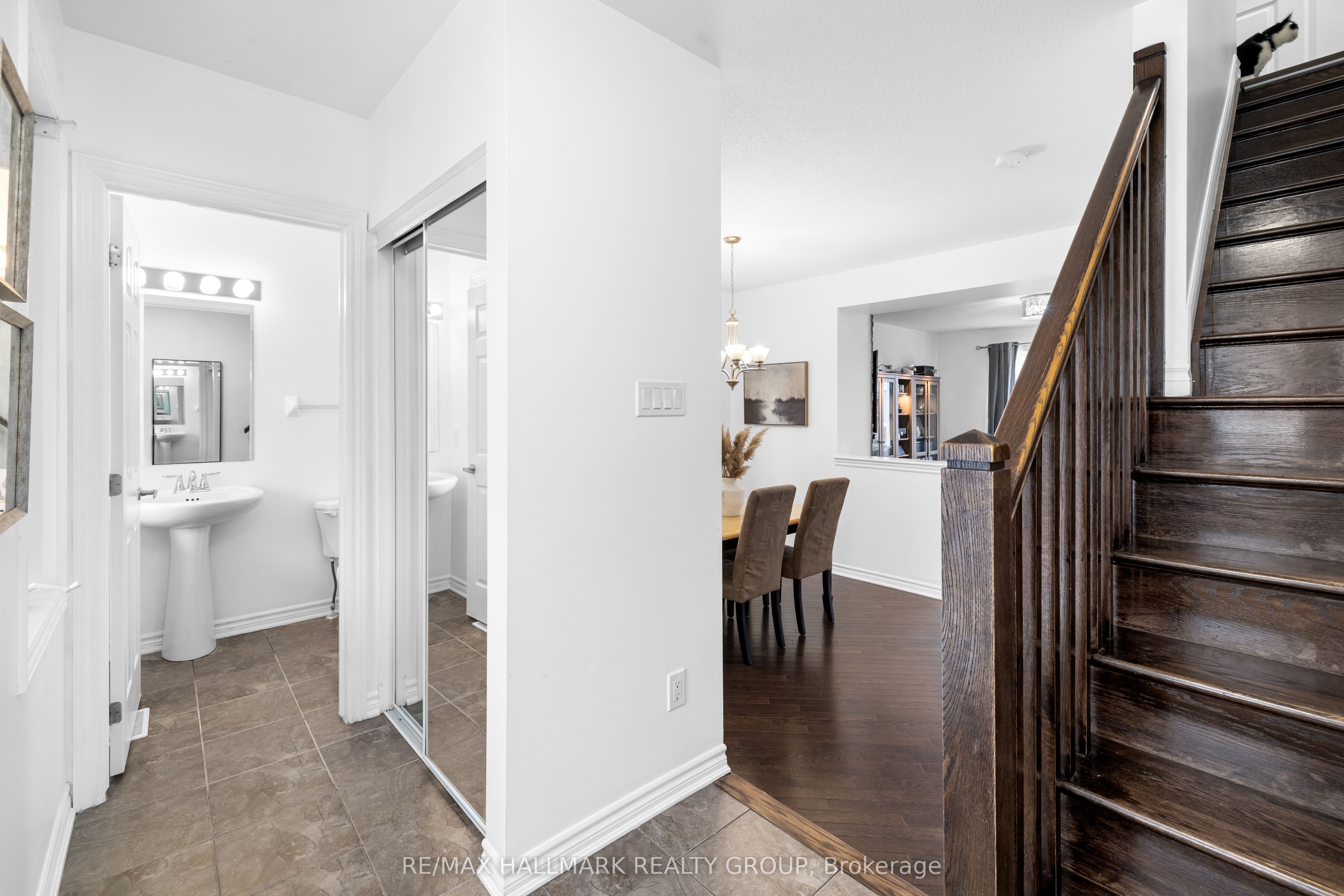 Additional image 4 of 529 Dundonald Drive, Ottawa, ON, K2J 5X1